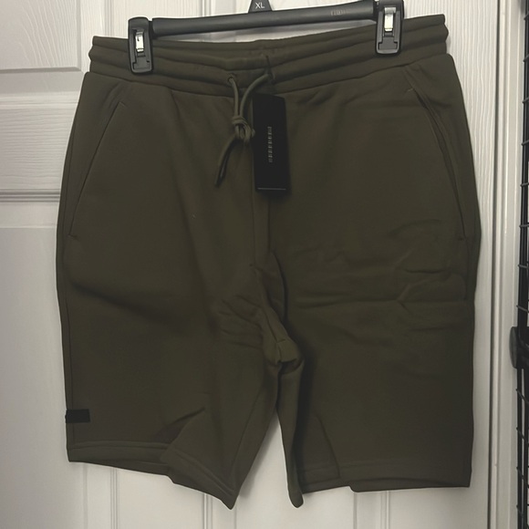 Alphalete Identity Shorts - Olive Green - Picture 1 of 4